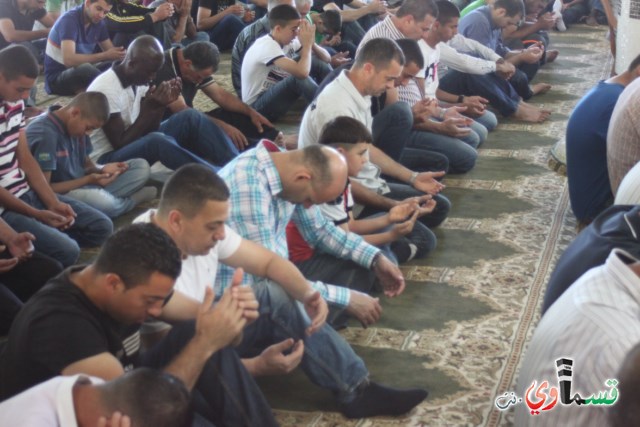 وقائع وشعائر خطبة وصلاة الجمعة من مسجد صلاح الدين